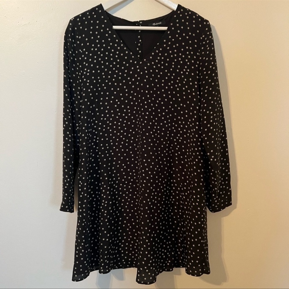 Madewell silk long sleeve star print dress with button detail on back. Size S